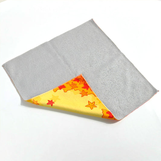 Himake Cute Mr. Fluffy Teddy Dog Autumn Leaf Magic Wrapper Cloth - 35x35cm Reversible Polyester Protective Wrapper for Electronics, Tableware & Gift Wrapping